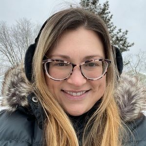 Meet your Posher, Rebecca